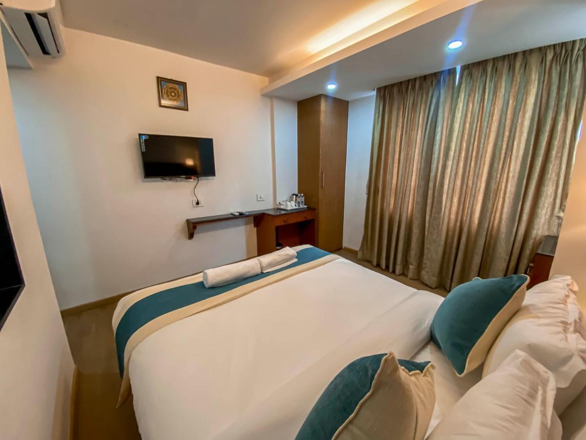 Hotel Tradition & Spa Kathmandu Exterior photo